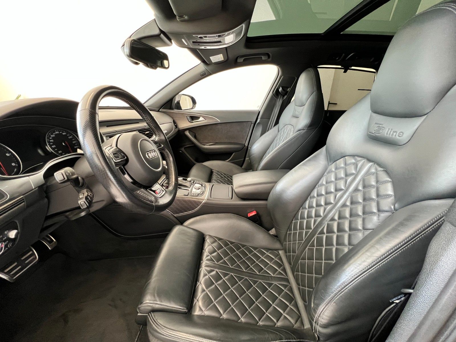 Fahrzeugabbildung Audi A6 Avant 3.0 TDI quattro competitio*AHK*LED*RS*