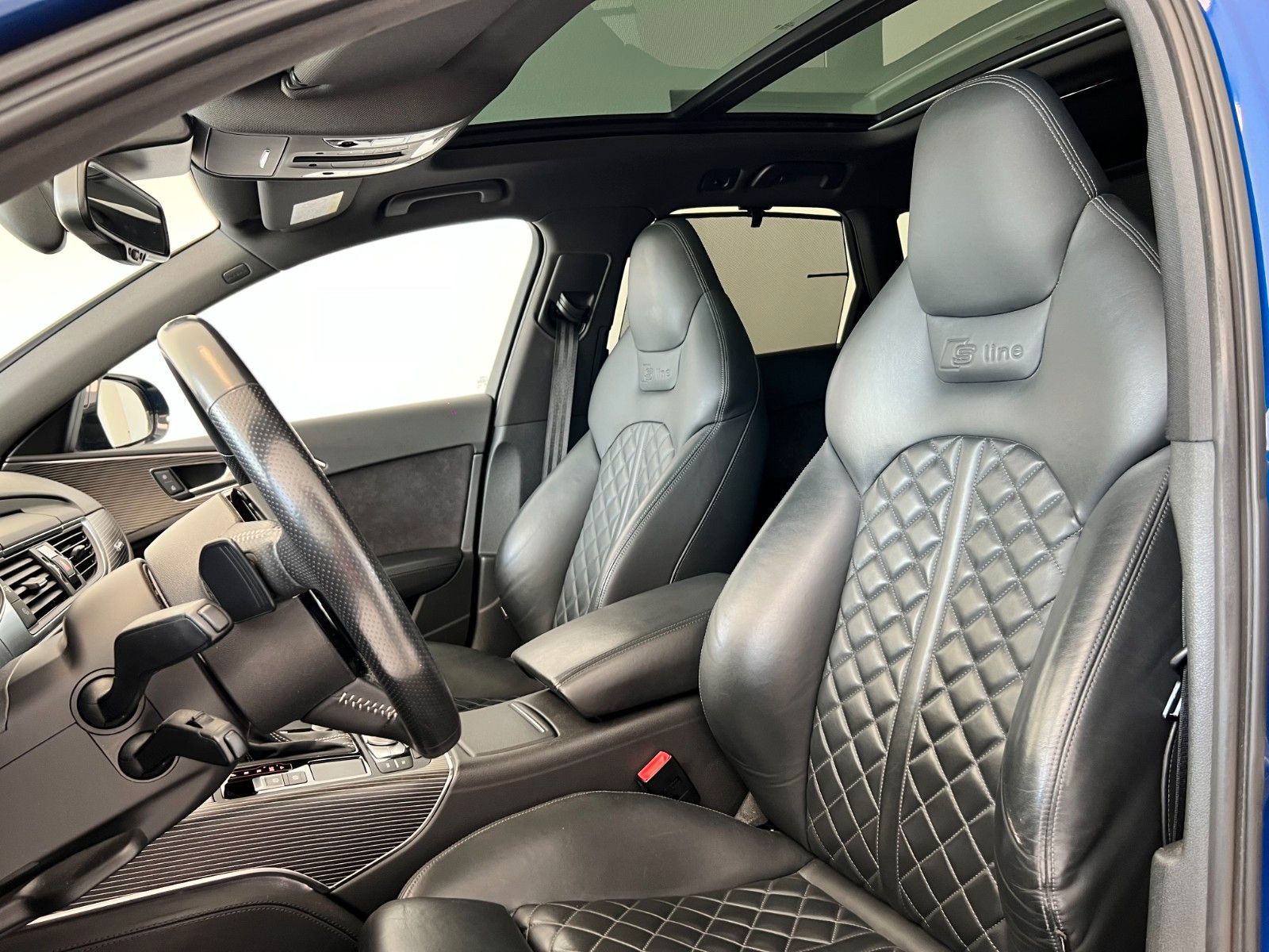 Fahrzeugabbildung Audi A6 Avant 3.0 TDI quattro competitio*AHK*LED*RS*