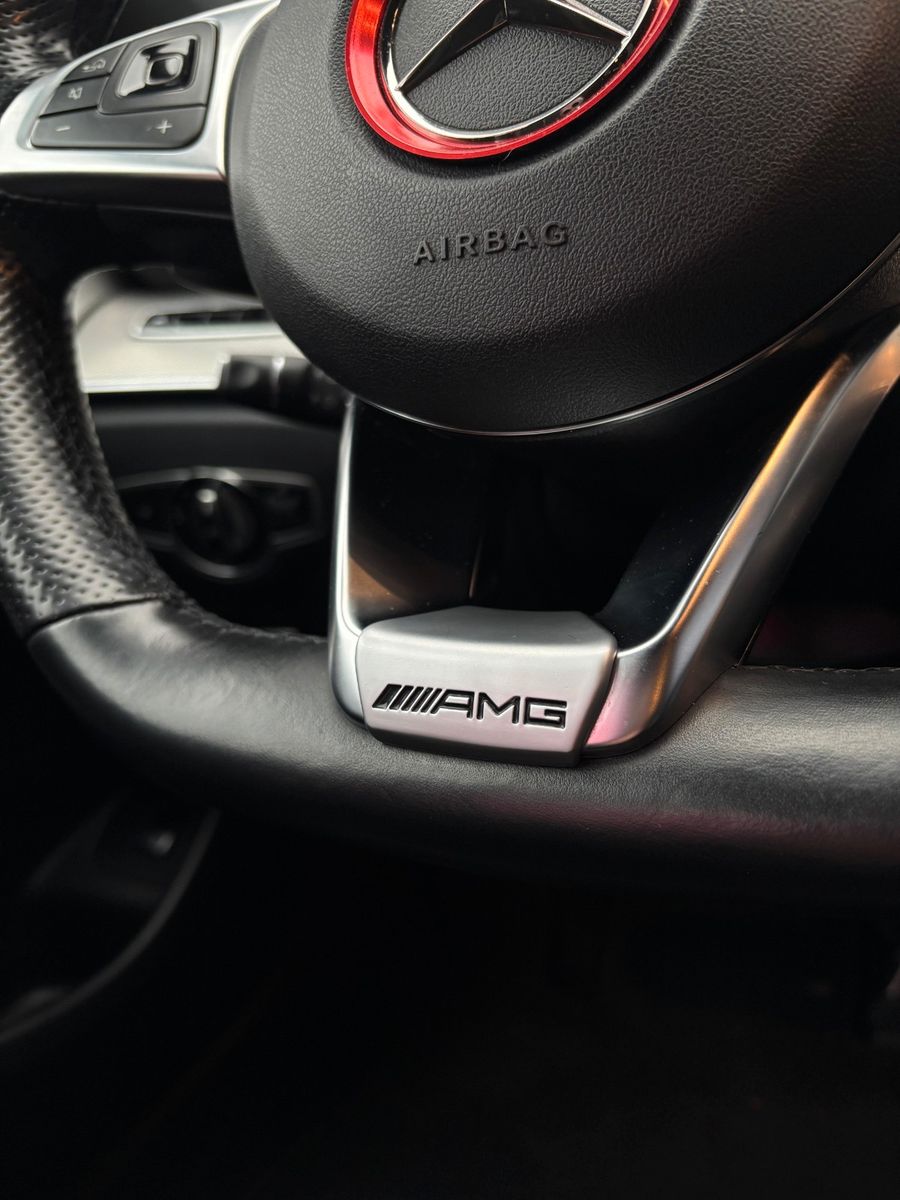 Fahrzeugabbildung Mercedes-Benz E 220  T-Modell AMG Line