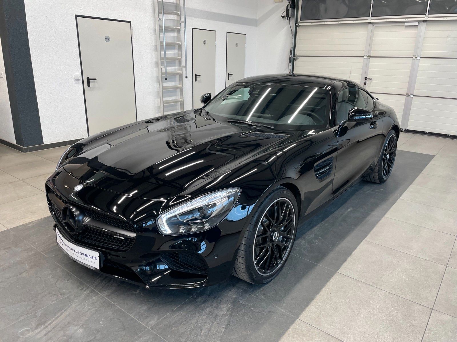 Fahrzeugabbildung Mercedes-Benz AMG GT Coupe*Panoramadach*AMG Performance