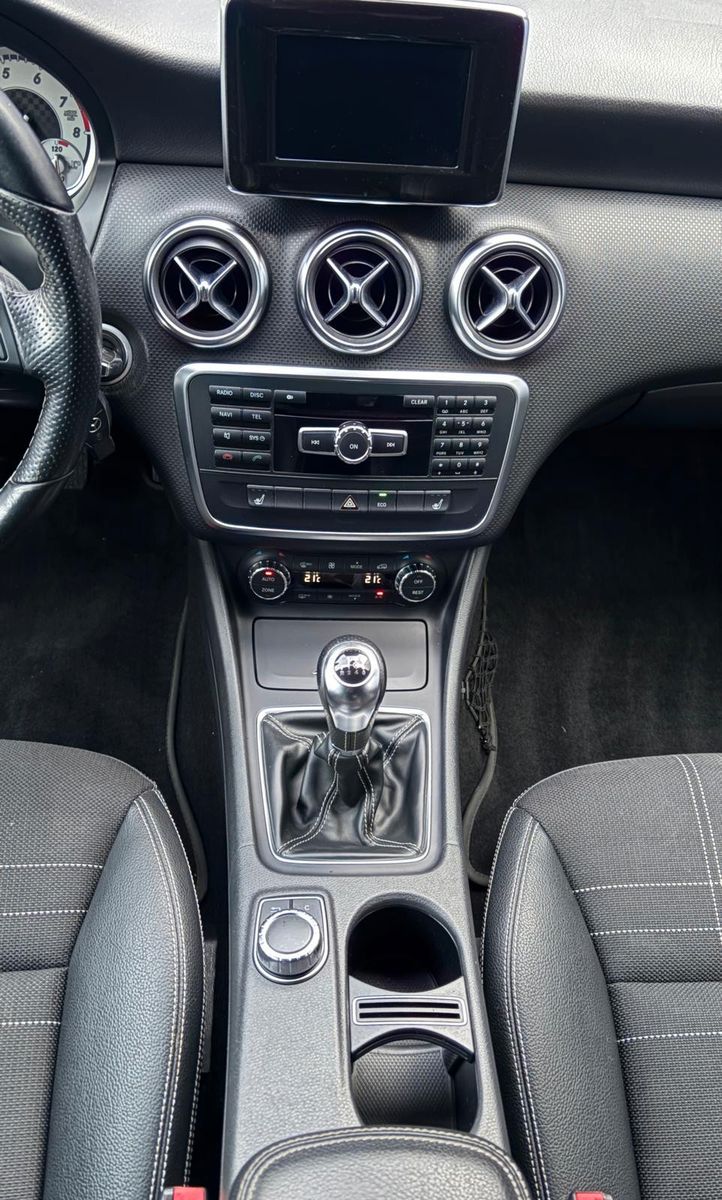 Fahrzeugabbildung Mercedes-Benz A 200  BlueEfficiency