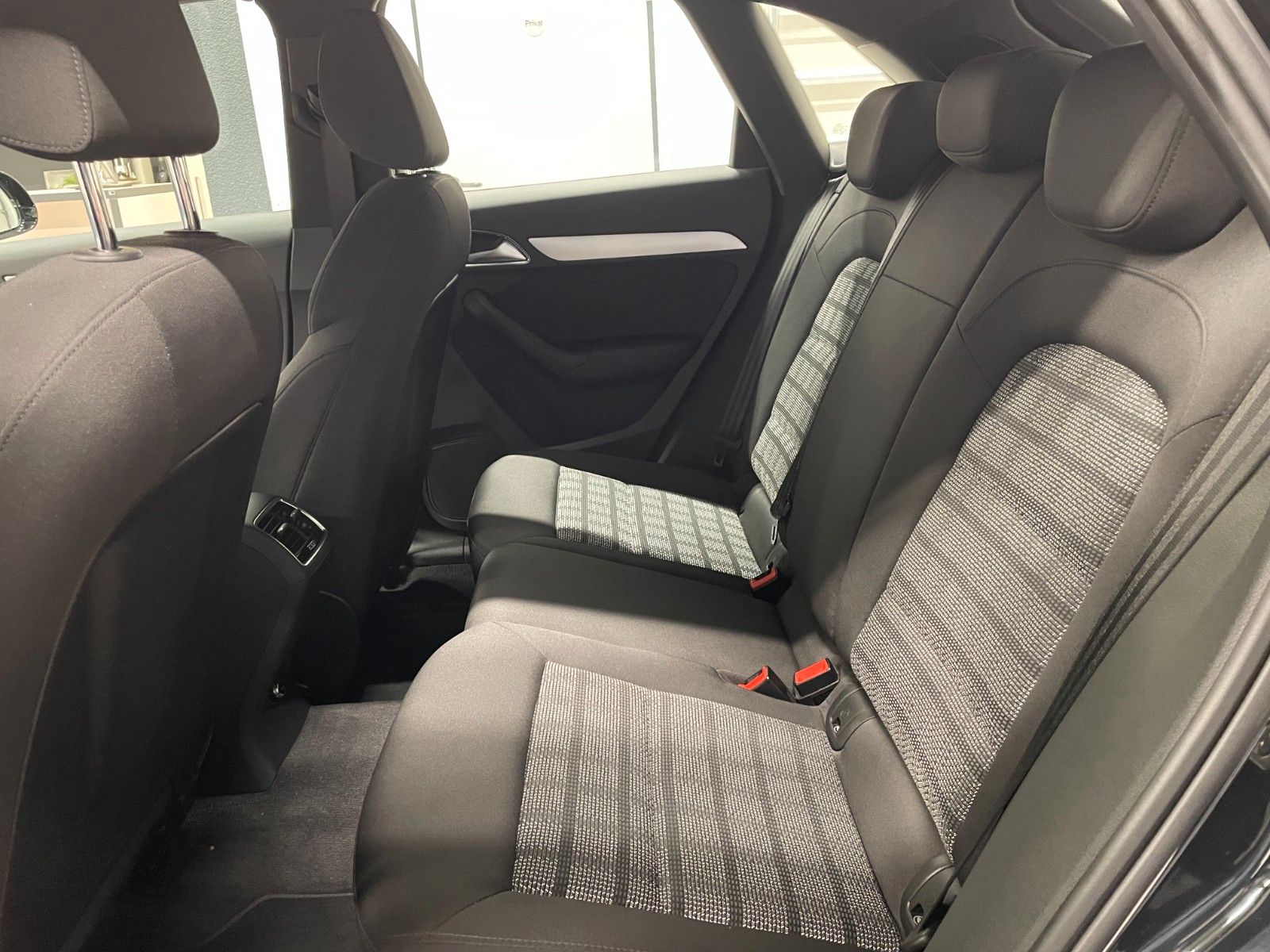 Fahrzeugabbildung Audi Q3 sport quattro*1.Hand*sehr gepflegt*