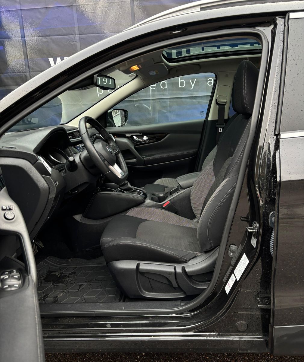 Fahrzeugabbildung Nissan Qashqai Zama,Panodach,Kamera