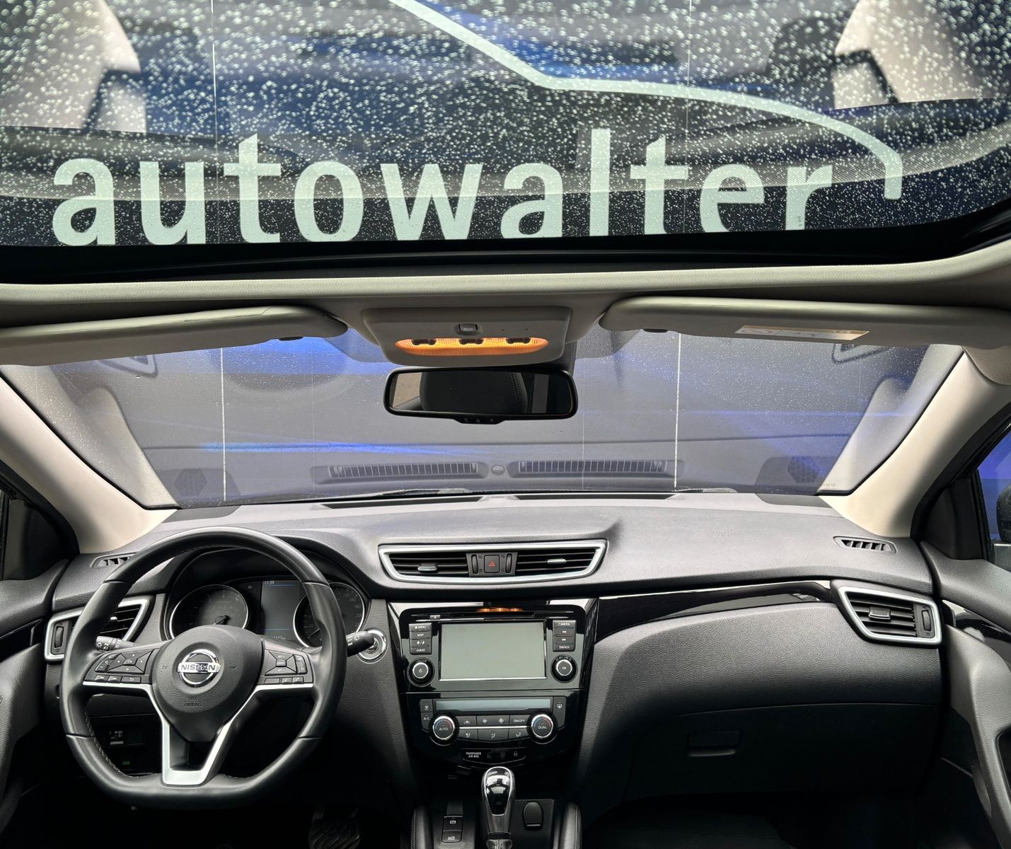 Fahrzeugabbildung Nissan Qashqai Zama,Panodach,Kamera