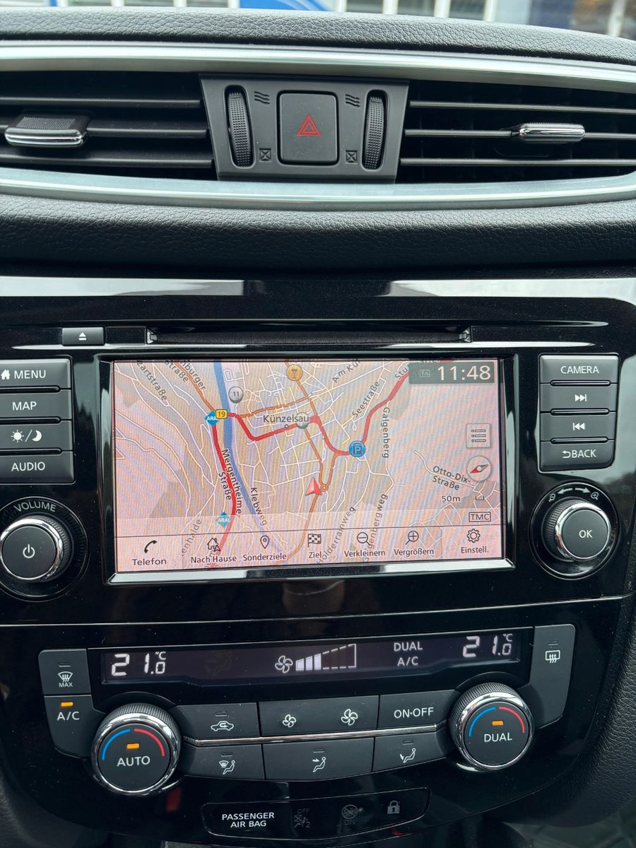 Fahrzeugabbildung Nissan Qashqai Zama,Panodach,Kamera