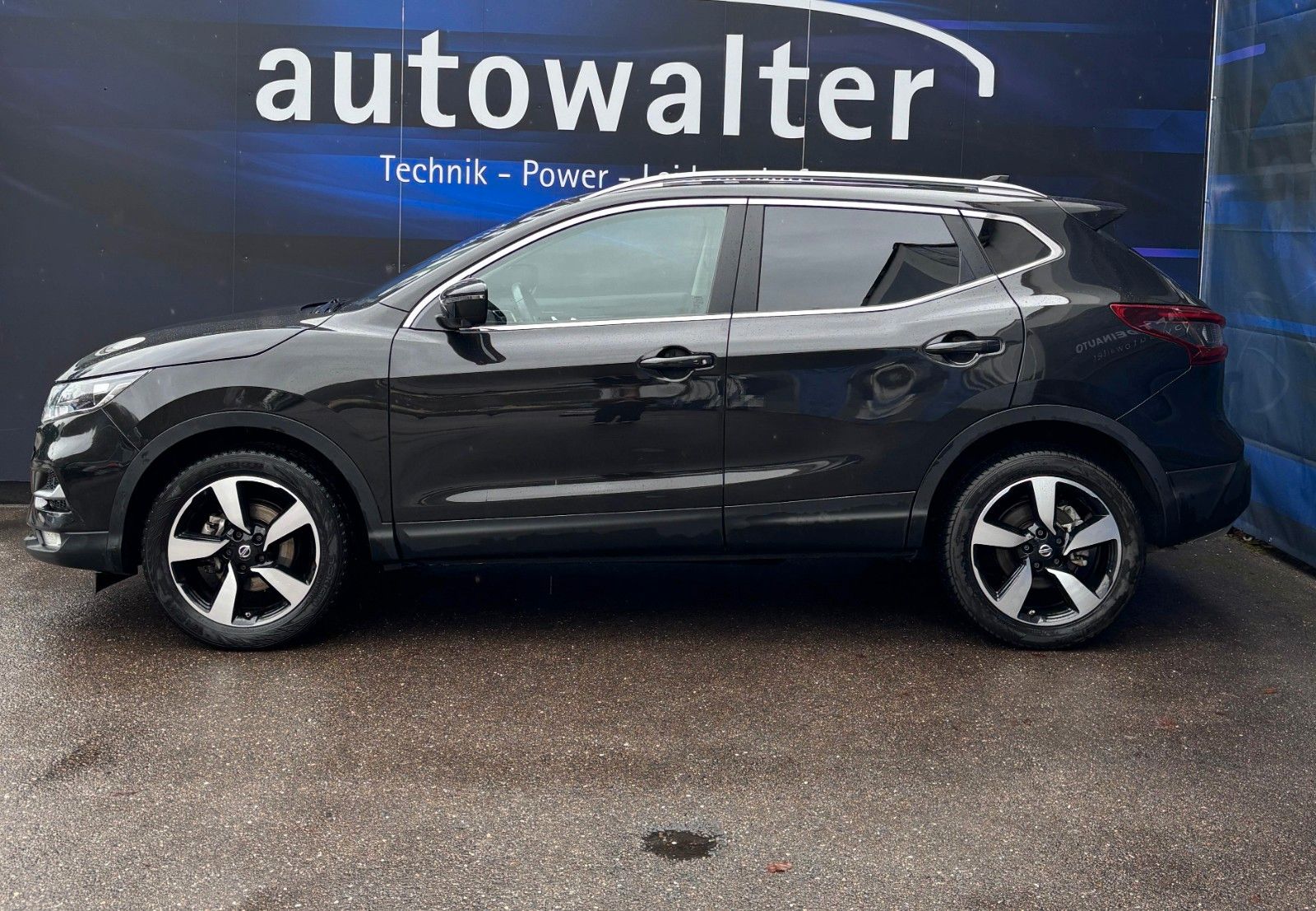 Fahrzeugabbildung Nissan Qashqai Zama,Panodach,Kamera