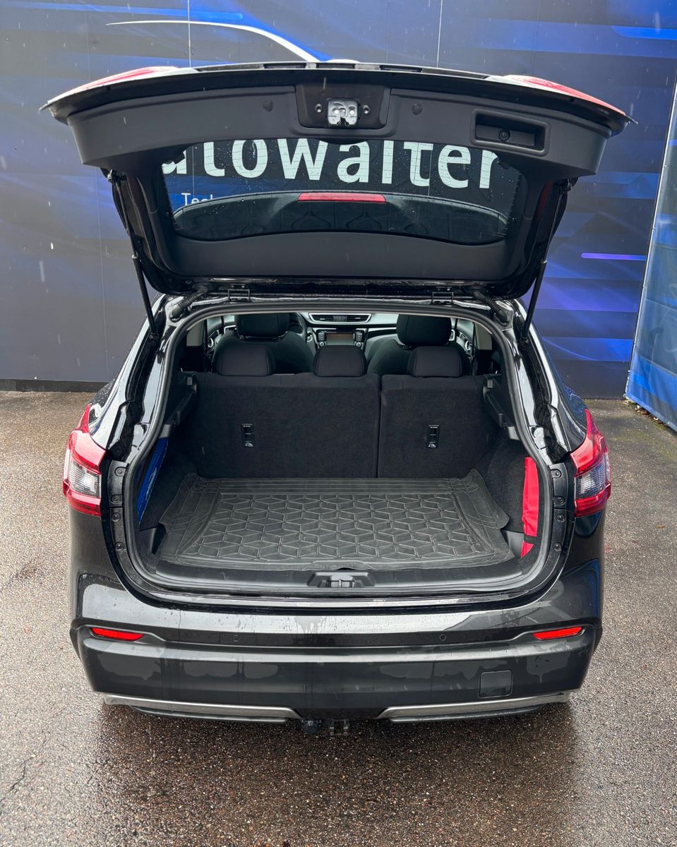 Fahrzeugabbildung Nissan Qashqai Zama,Panodach,Kamera