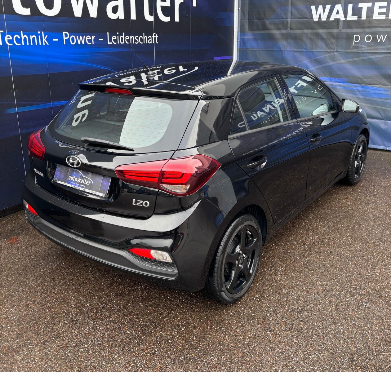 Fahrzeugabbildung Hyundai i20 Select