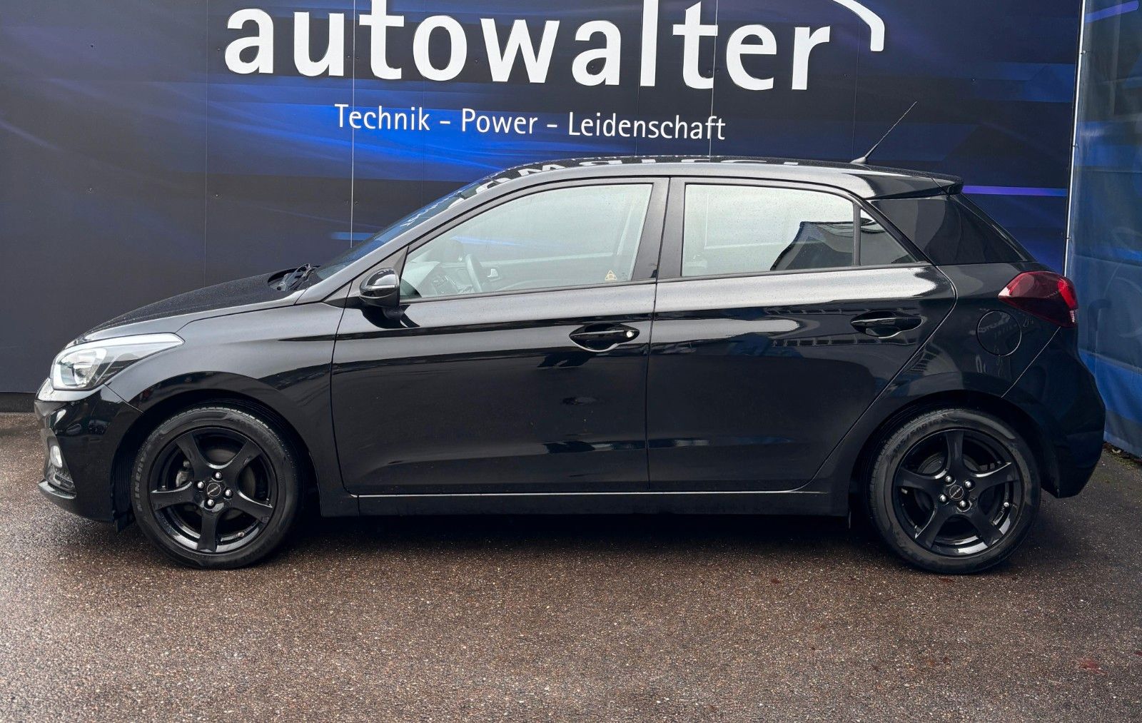Fahrzeugabbildung Hyundai i20 Select