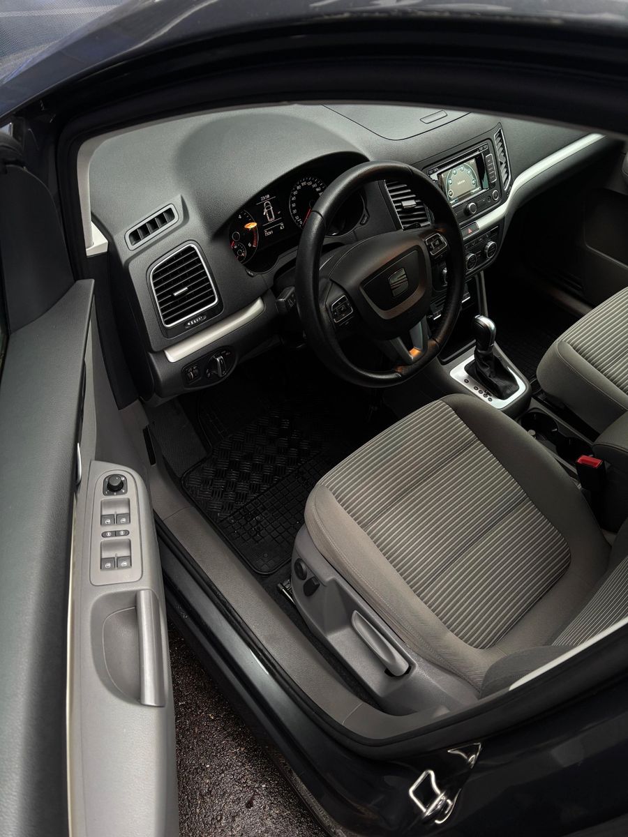 Fahrzeugabbildung SEAT Alhambra 7 Sitzer