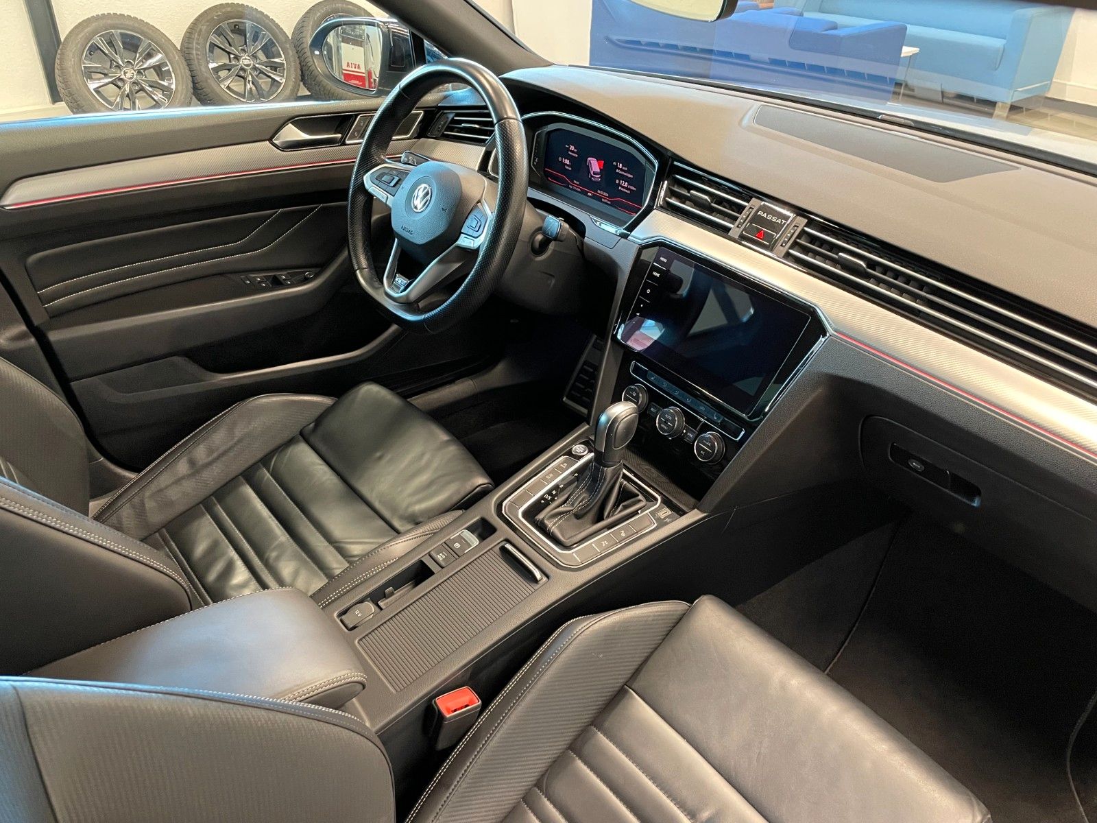 Fahrzeugabbildung Volkswagen 2.0 TSI 4M R-Line Limited Edition*AHK*