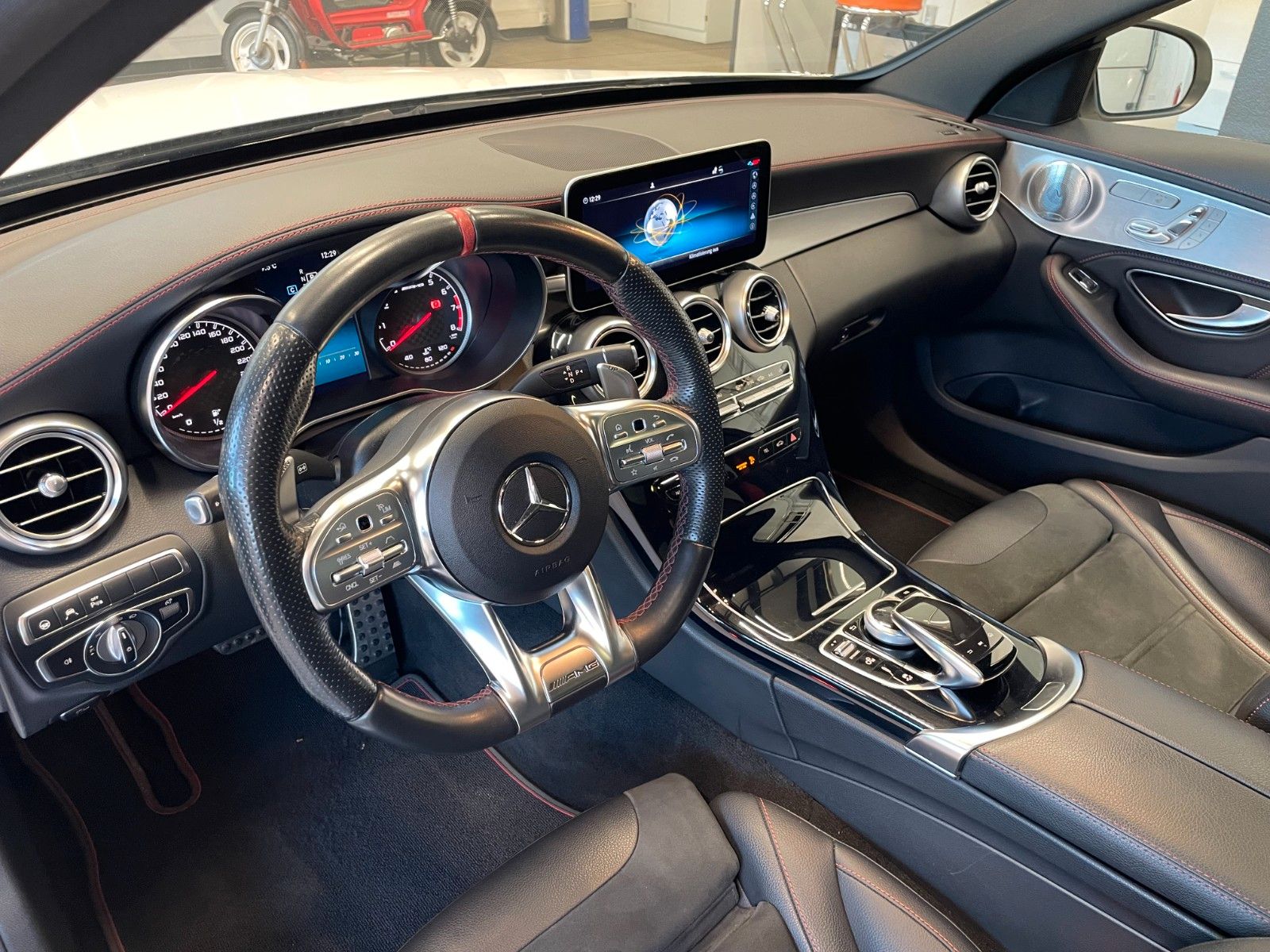 Fahrzeugabbildung Mercedes-Benz C 43 T AMG 4Matic*Pano*Burmester*AMGPerformance