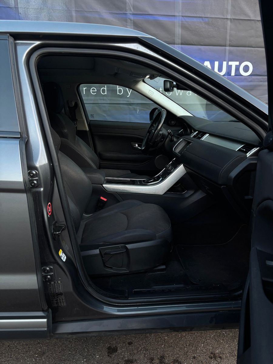 Fahrzeugabbildung Land Rover Range Rover Evoque Pure,panodach