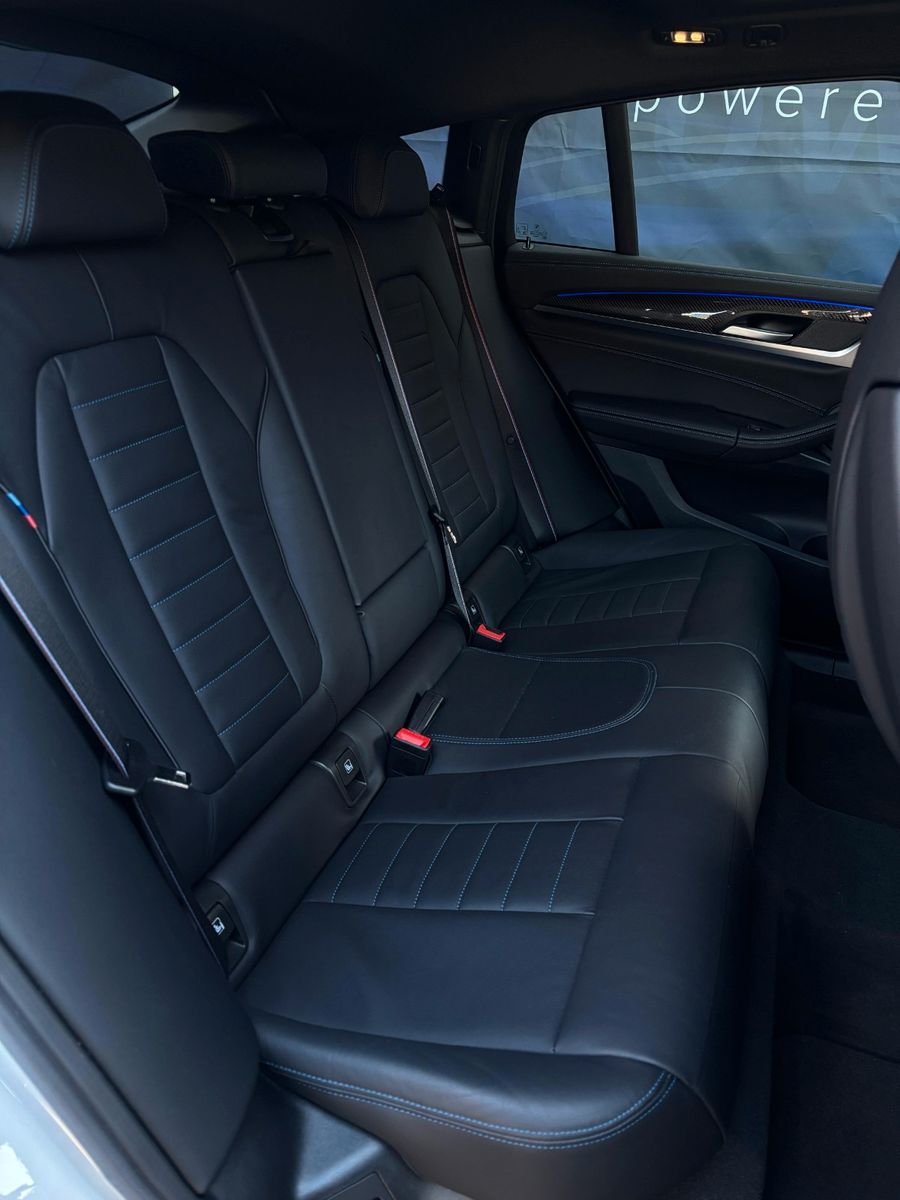 Fahrzeugabbildung BMW X4 M40 d BMW Garantie bis 2029