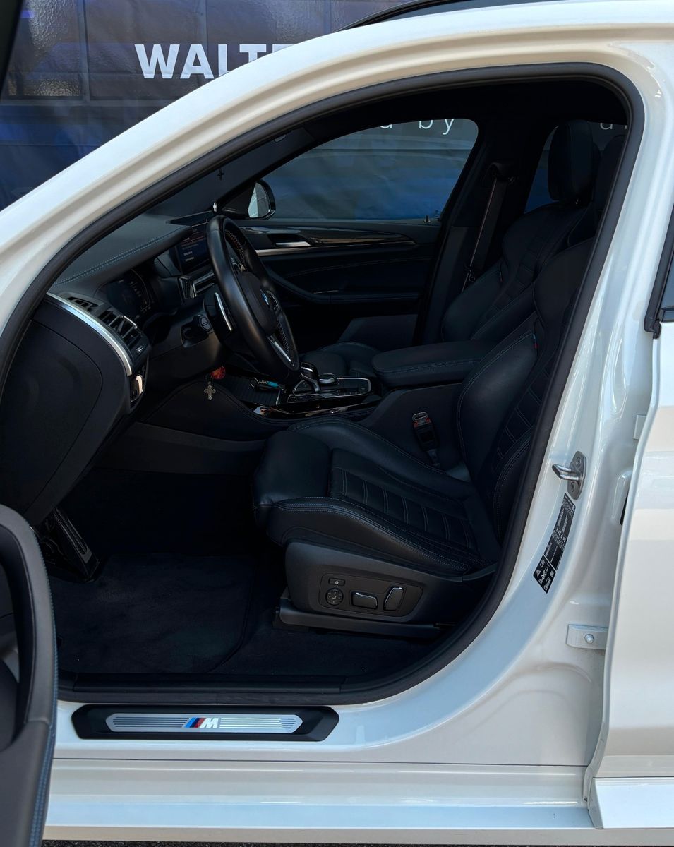 Fahrzeugabbildung BMW X4 M40 d BMW Garantie bis 2029