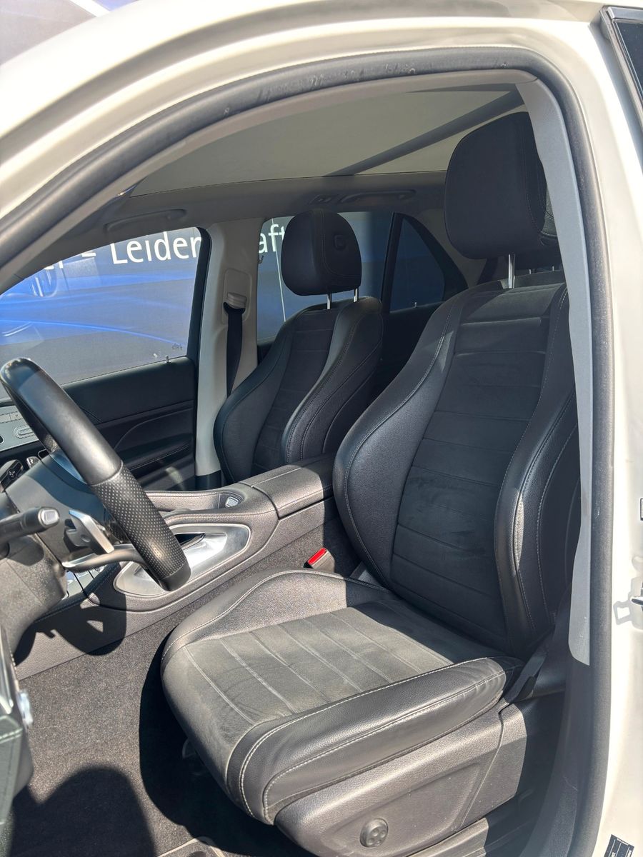 Fahrzeugabbildung Mercedes-Benz GLE 400 d 4Matic