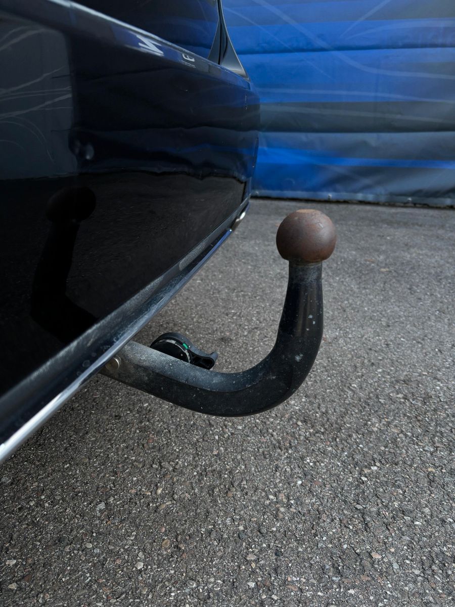 Fahrzeugabbildung Mercedes-Benz B 220 B B 220 CDI / d 4Matic