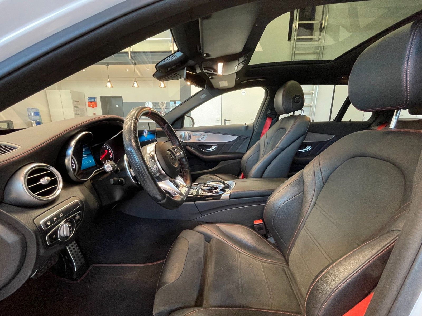 Fahrzeugabbildung Mercedes-Benz C 43 T AMG 4Matic*Pano*Burmester*AMGPerformance