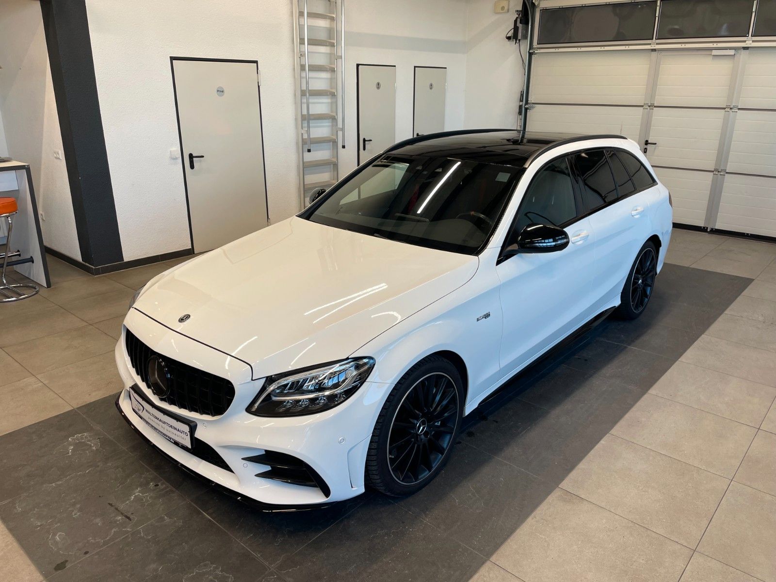 Fahrzeugabbildung Mercedes-Benz C 43 T AMG 4Matic*Pano*Burmester*AMGPerformance
