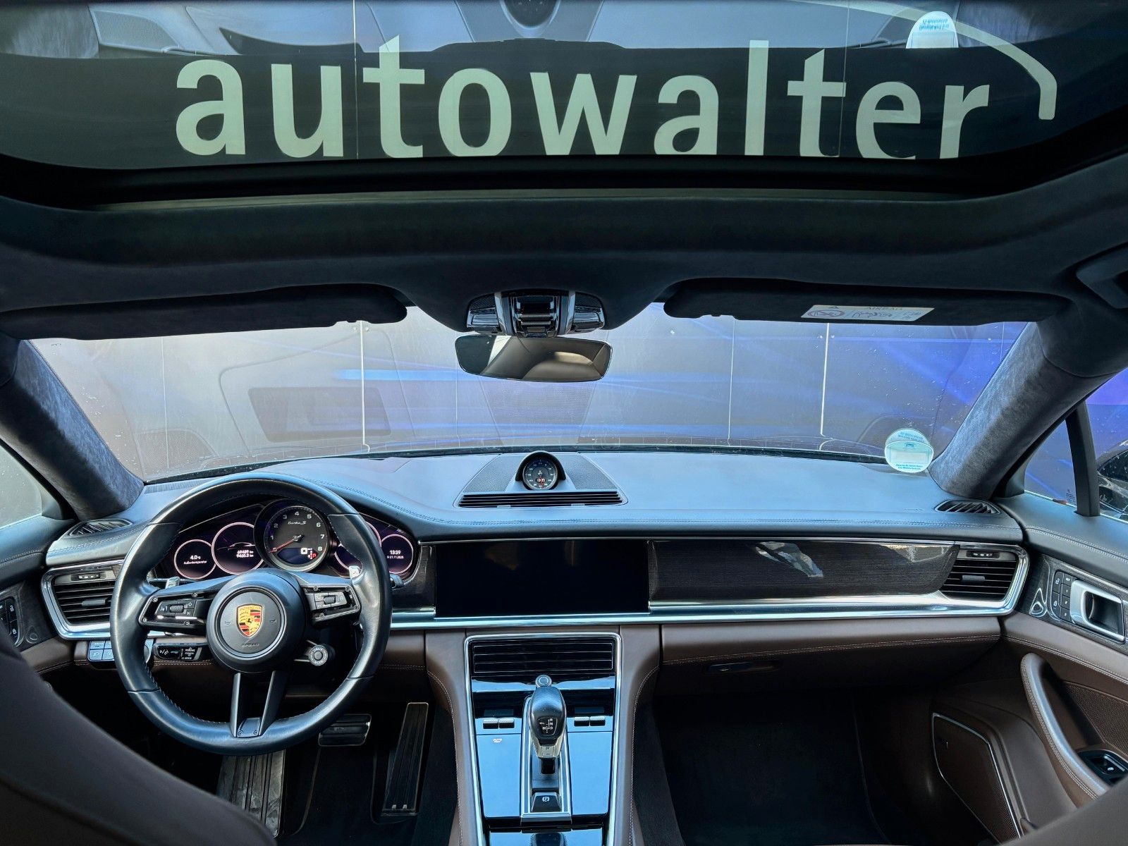 Fahrzeugabbildung Porsche Panamera Turbo S-Vollausstattung