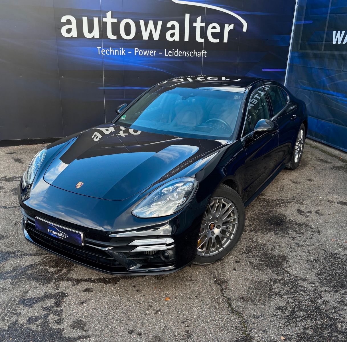 Fahrzeugabbildung Porsche Panamera Turbo S-Vollausstattung