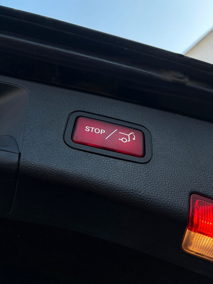 Fahrzeugabbildung Mercedes-Benz E 220 E T-Modell E 220 CDI BlueEfficiency