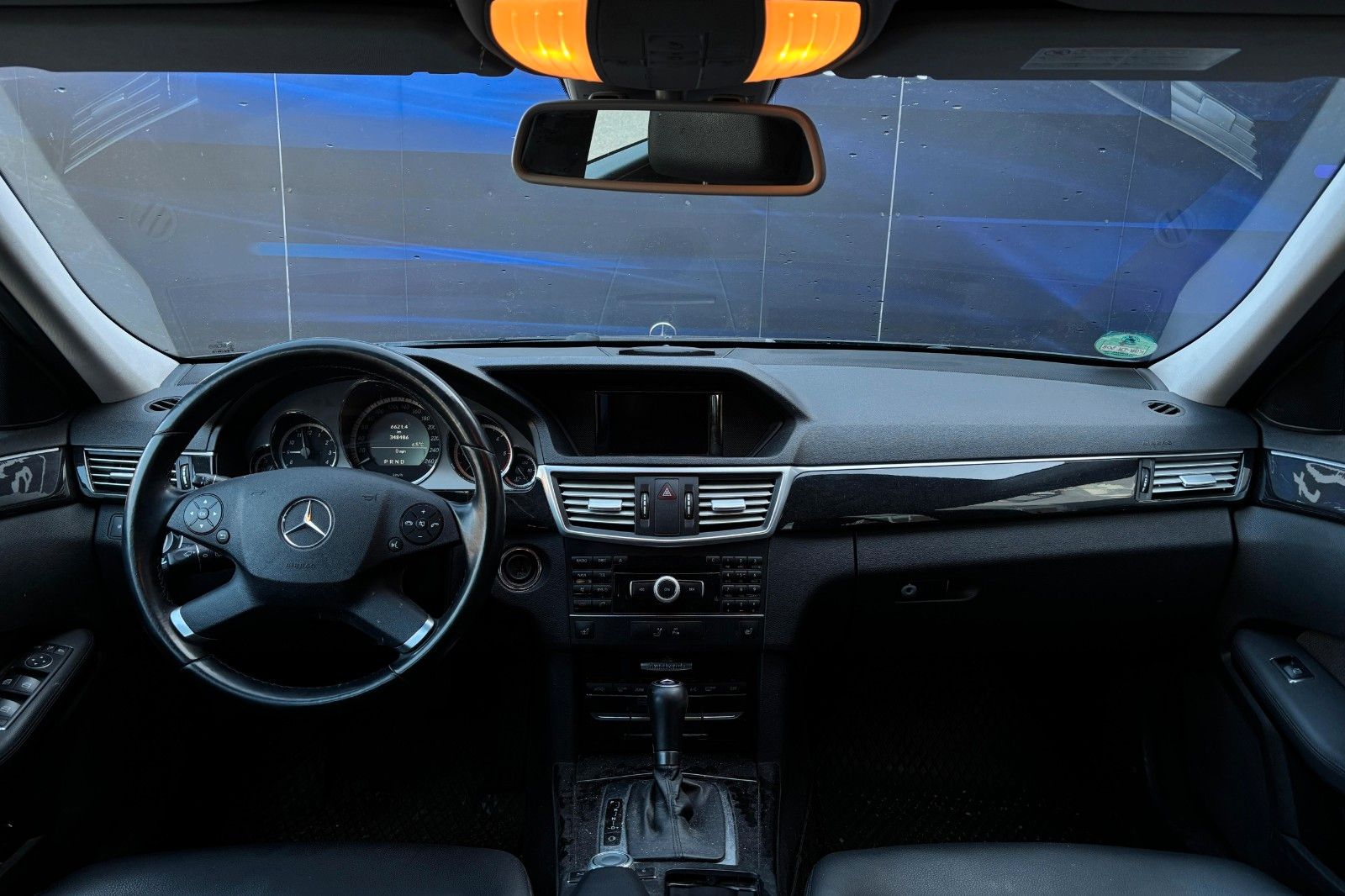 Fahrzeugabbildung Mercedes-Benz E 220 E T-Modell E 220 CDI BlueEfficiency