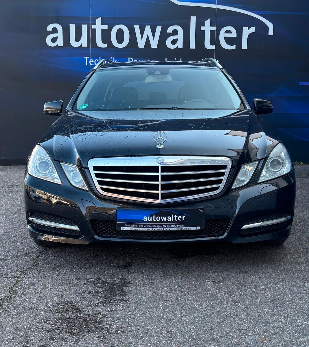 Fahrzeugabbildung Mercedes-Benz E 220 E T-Modell E 220 CDI BlueEfficiency