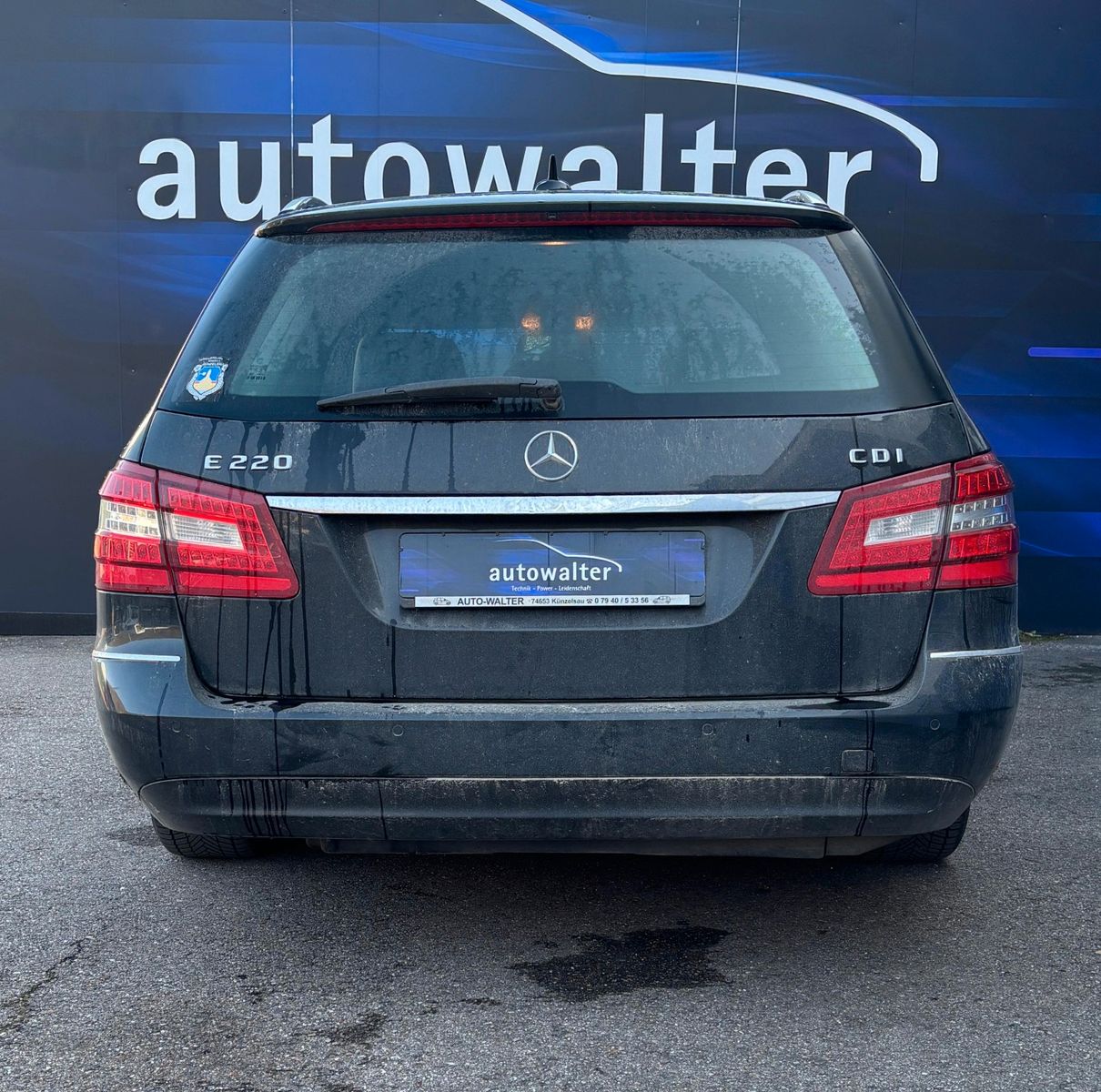 Fahrzeugabbildung Mercedes-Benz E 220 E T-Modell E 220 CDI BlueEfficiency