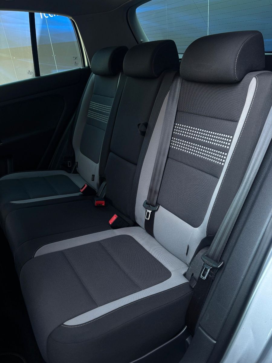 Fahrzeugabbildung Volkswagen Golf Plus VI Life