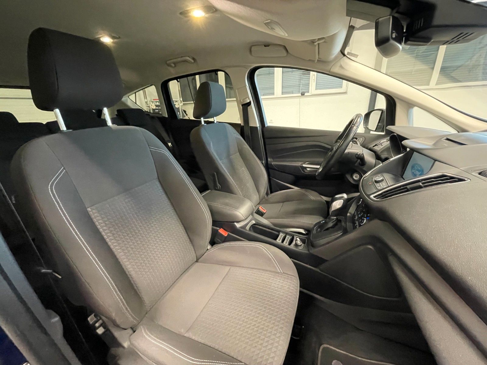 Fahrzeugabbildung Ford C-Max C-MAX Business Edition