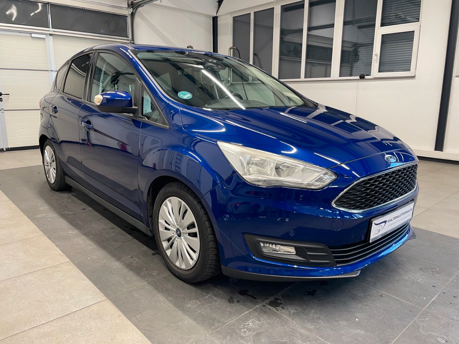 Fahrzeugabbildung Ford C-Max C-MAX Business Edition