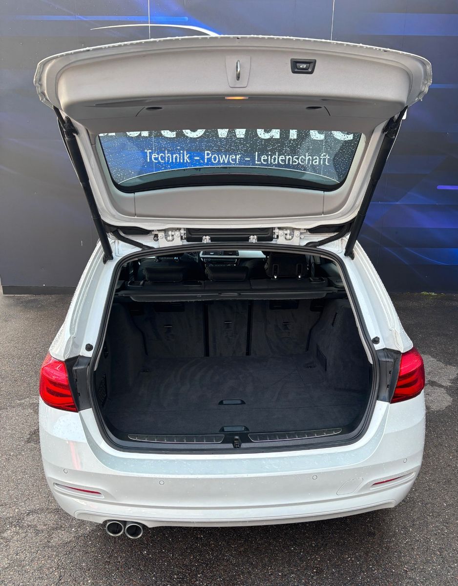 Fahrzeugabbildung BMW 320 3 Touring 320 d Advantage