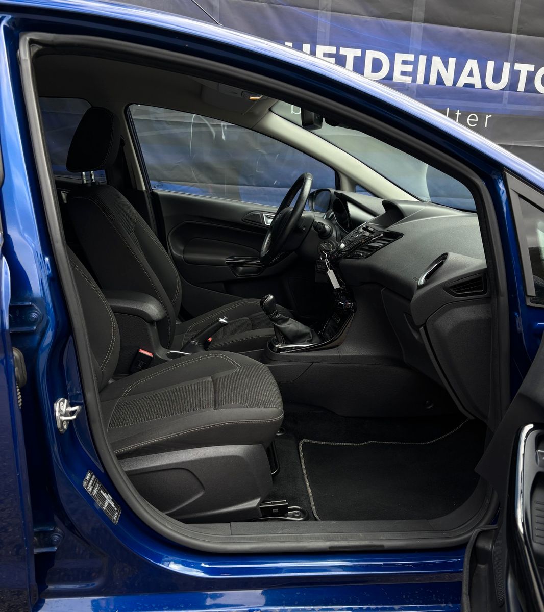 Fahrzeugabbildung Ford Fiesta Titanium,Kamera