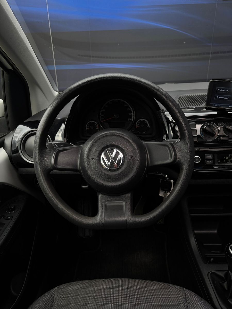 Fahrzeugabbildung Volkswagen up!-Pano-Navi-Service neu-HU/AU neu