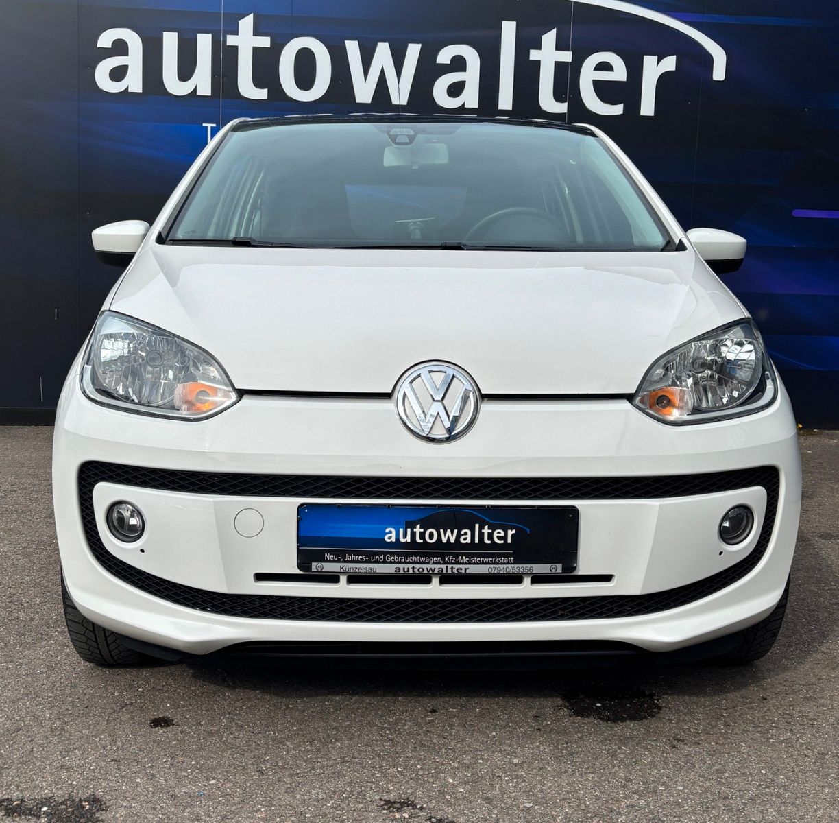 Fahrzeugabbildung Volkswagen up!-Pano-Navi-Service neu-HU/AU neu
