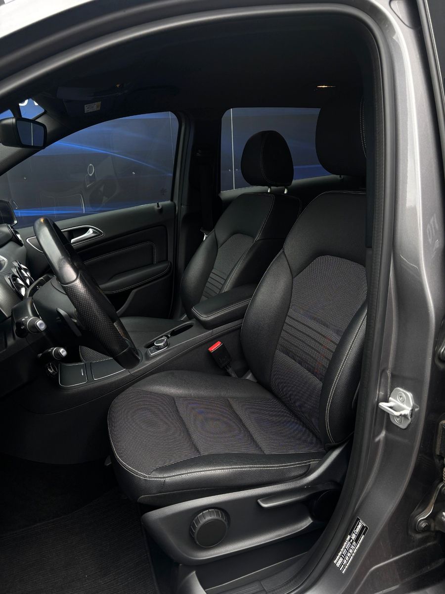 Fahrzeugabbildung Mercedes-Benz B 200 -LED-Service neu-PDC vo+hi