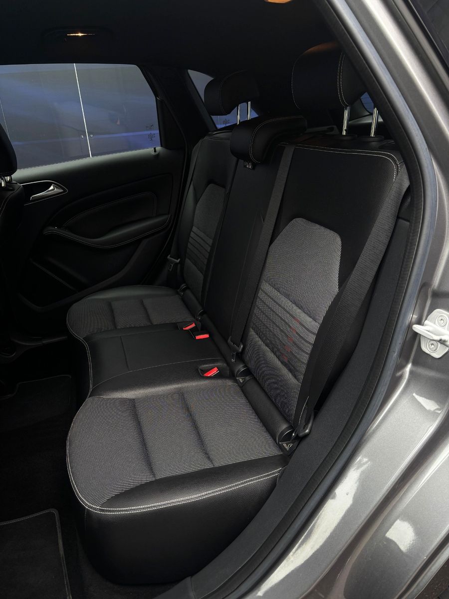 Fahrzeugabbildung Mercedes-Benz B 200 -LED-Service neu-PDC vo+hi