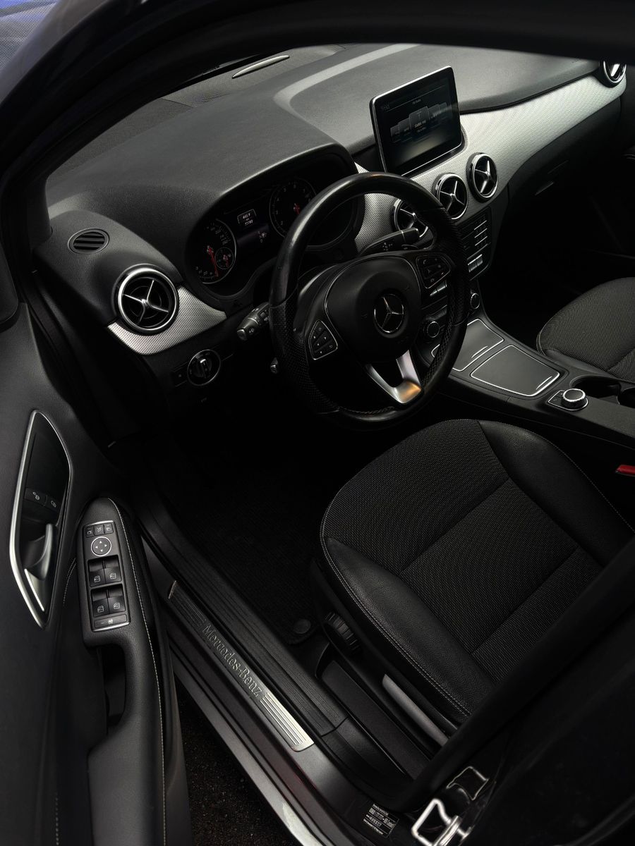 Fahrzeugabbildung Mercedes-Benz B 200 -LED-Service neu-PDC vo+hi