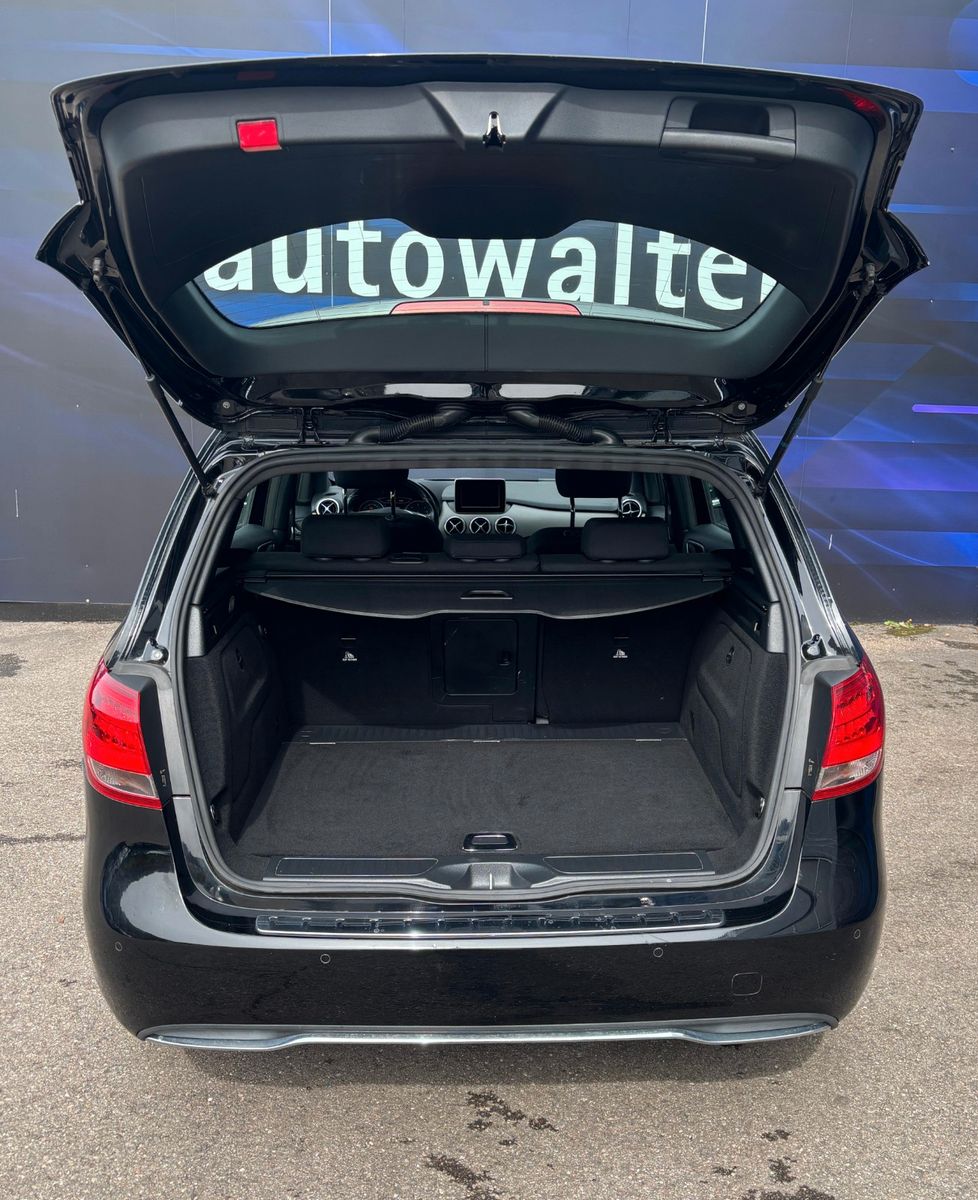 Fahrzeugabbildung Mercedes-Benz B 180D