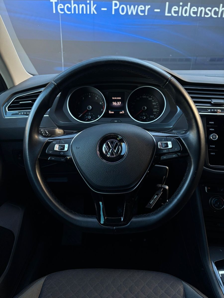Fahrzeugabbildung Volkswagen Tiguan Comfortline BMT/Start-Stopp