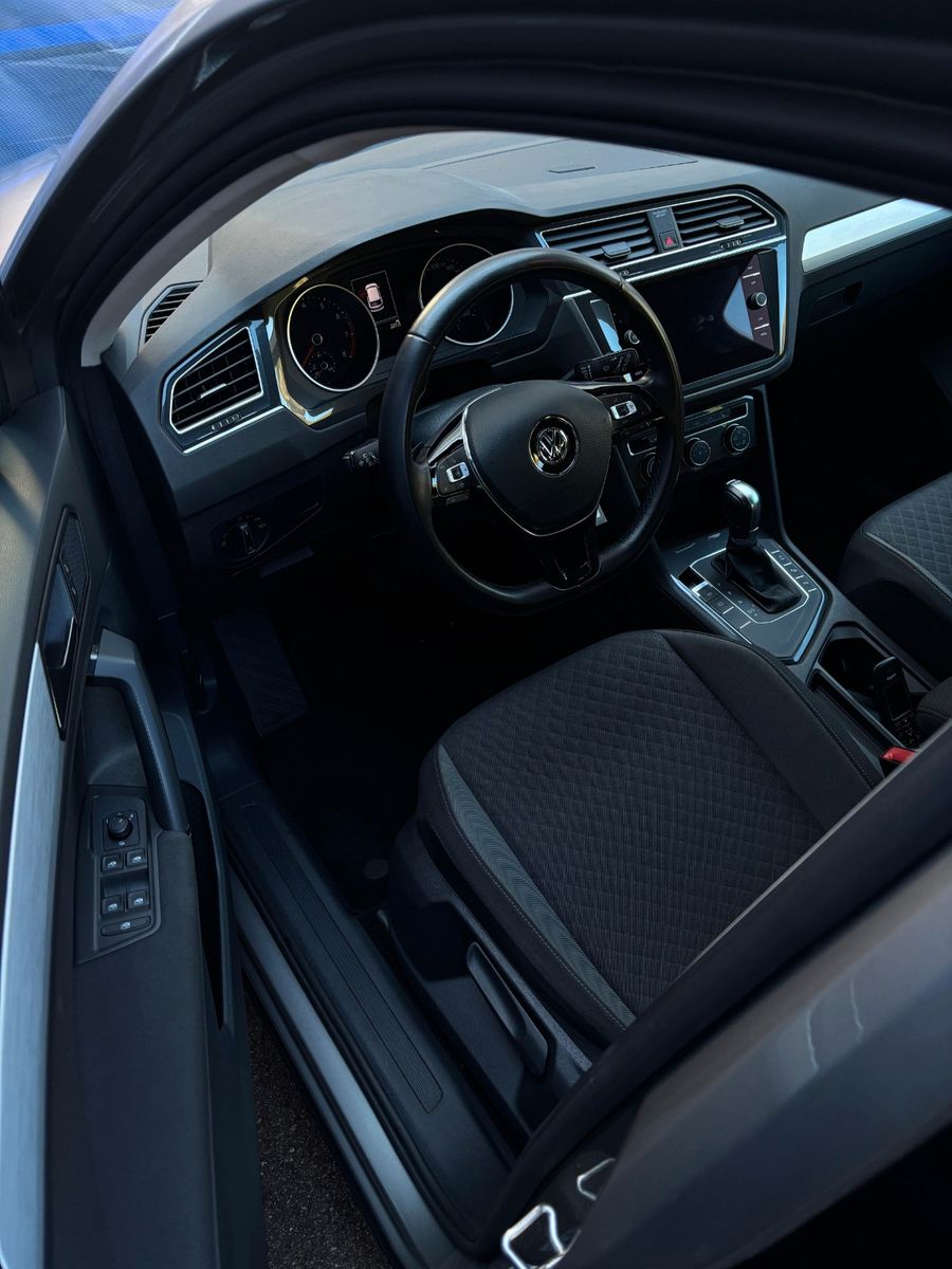 Fahrzeugabbildung Volkswagen Tiguan Comfortline BMT/Start-Stopp