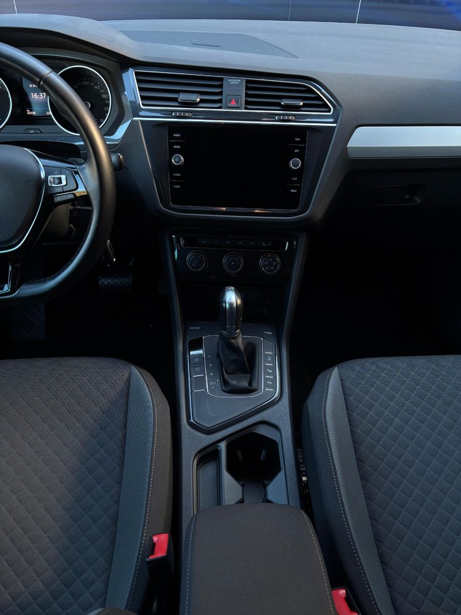 Fahrzeugabbildung Volkswagen Tiguan Comfortline BMT/Start-Stopp