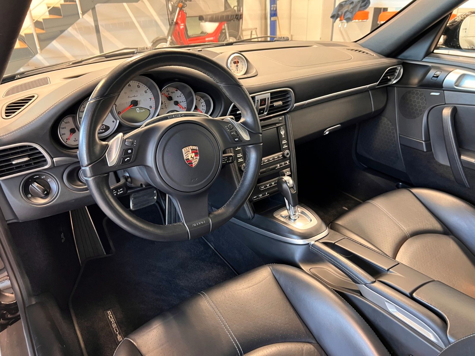 Fahrzeugabbildung Porsche 911 Porsche Turbo Coupe*