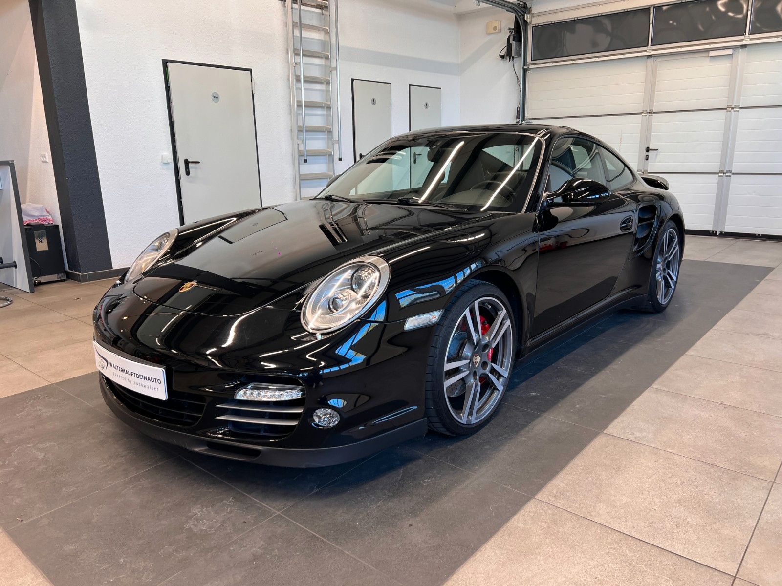 Fahrzeugabbildung Porsche 911 Porsche Turbo Coupe*