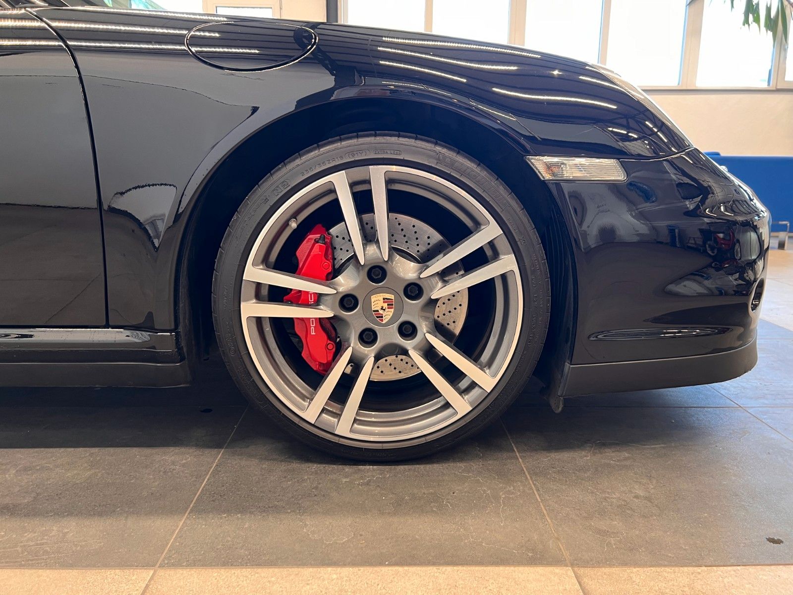 Fahrzeugabbildung Porsche 911 Porsche Turbo Coupe*