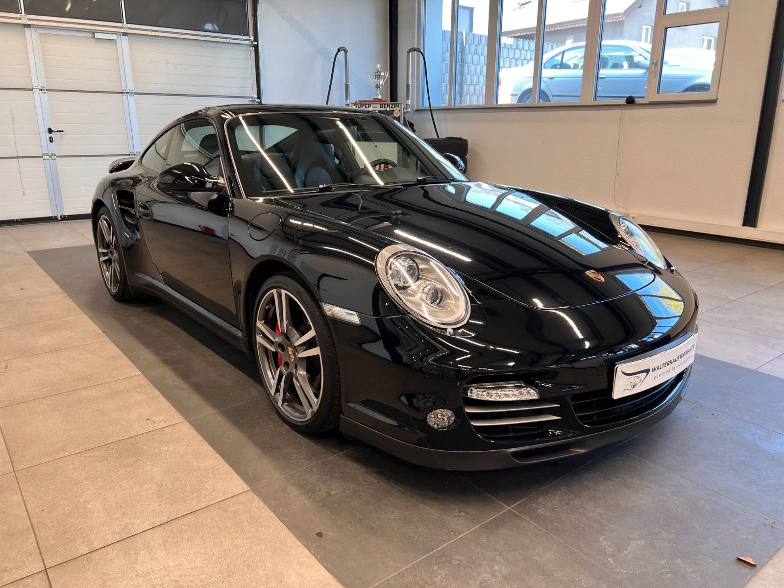 Fahrzeugabbildung Porsche 911 Porsche Turbo Coupe*