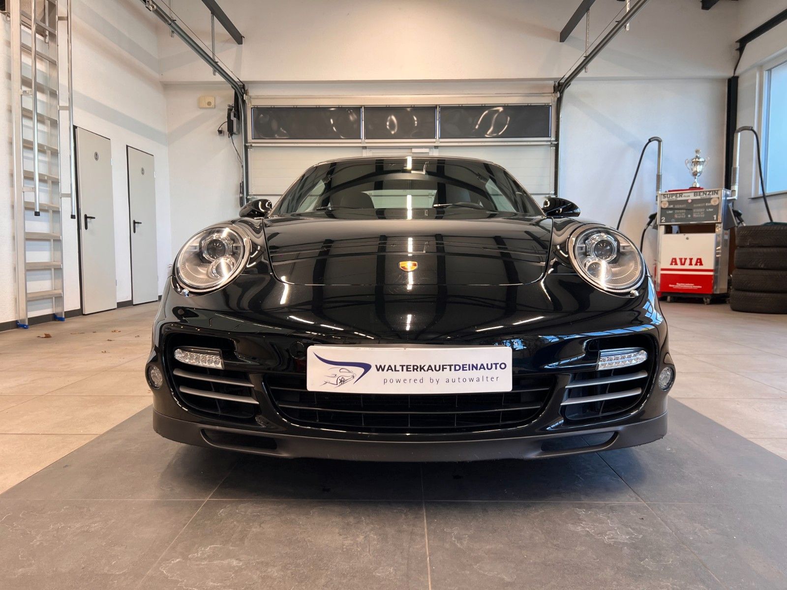 Fahrzeugabbildung Porsche 911 Porsche Turbo Coupe*