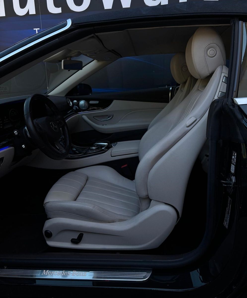 Fahrzeugabbildung Mercedes-Benz E 300  Cabrio AMG Line