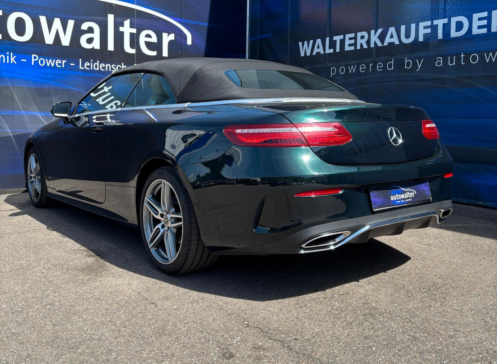 Fahrzeugabbildung Mercedes-Benz E 300  Cabrio AMG Line